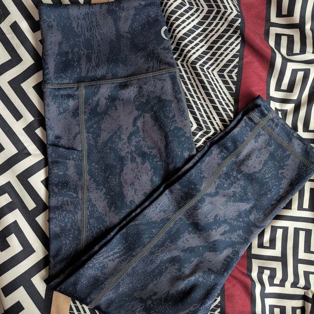 ZYIA Active Navy Patterned Leggings